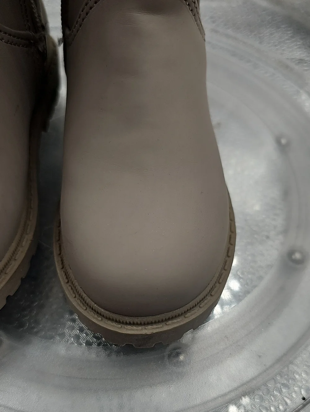 K Cream Old Navy Boots Size 8​